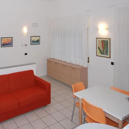 Margot Apartment *